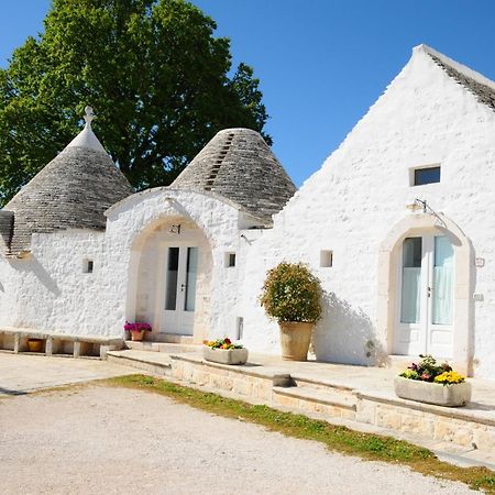 Agriturismo Masseria Aprile Locorotondo Bagian luar foto