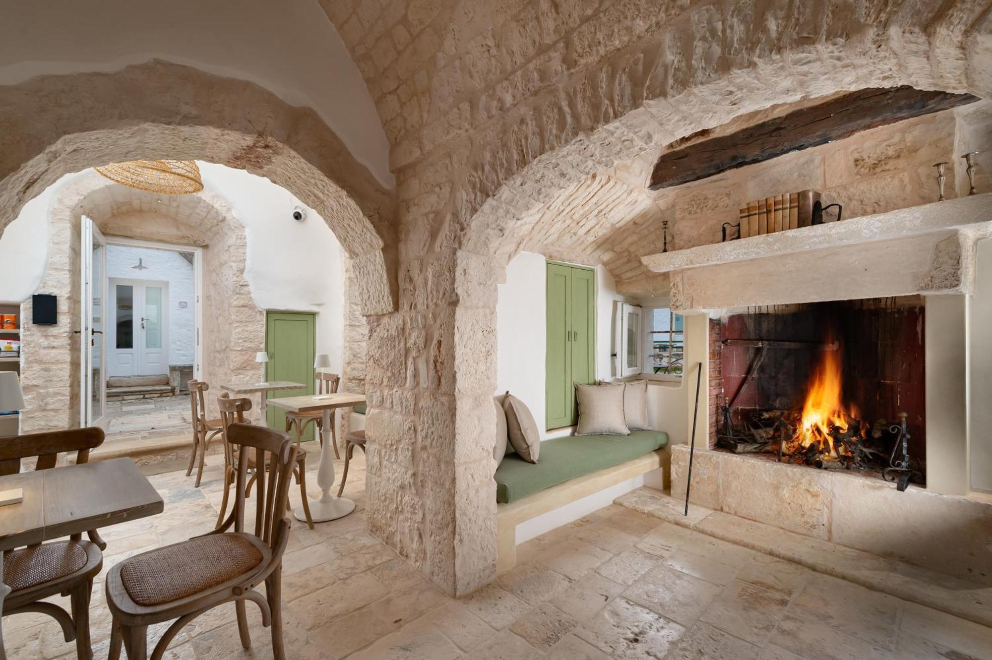 Agriturismo Masseria Aprile Locorotondo Bagian luar foto