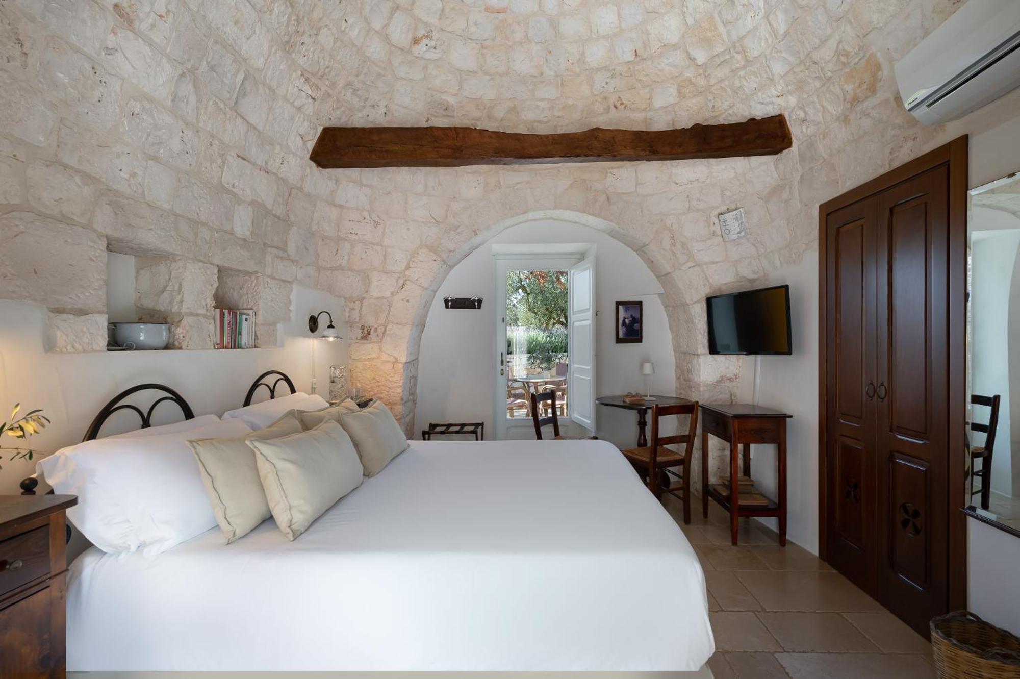 Agriturismo Masseria Aprile Locorotondo Bagian luar foto